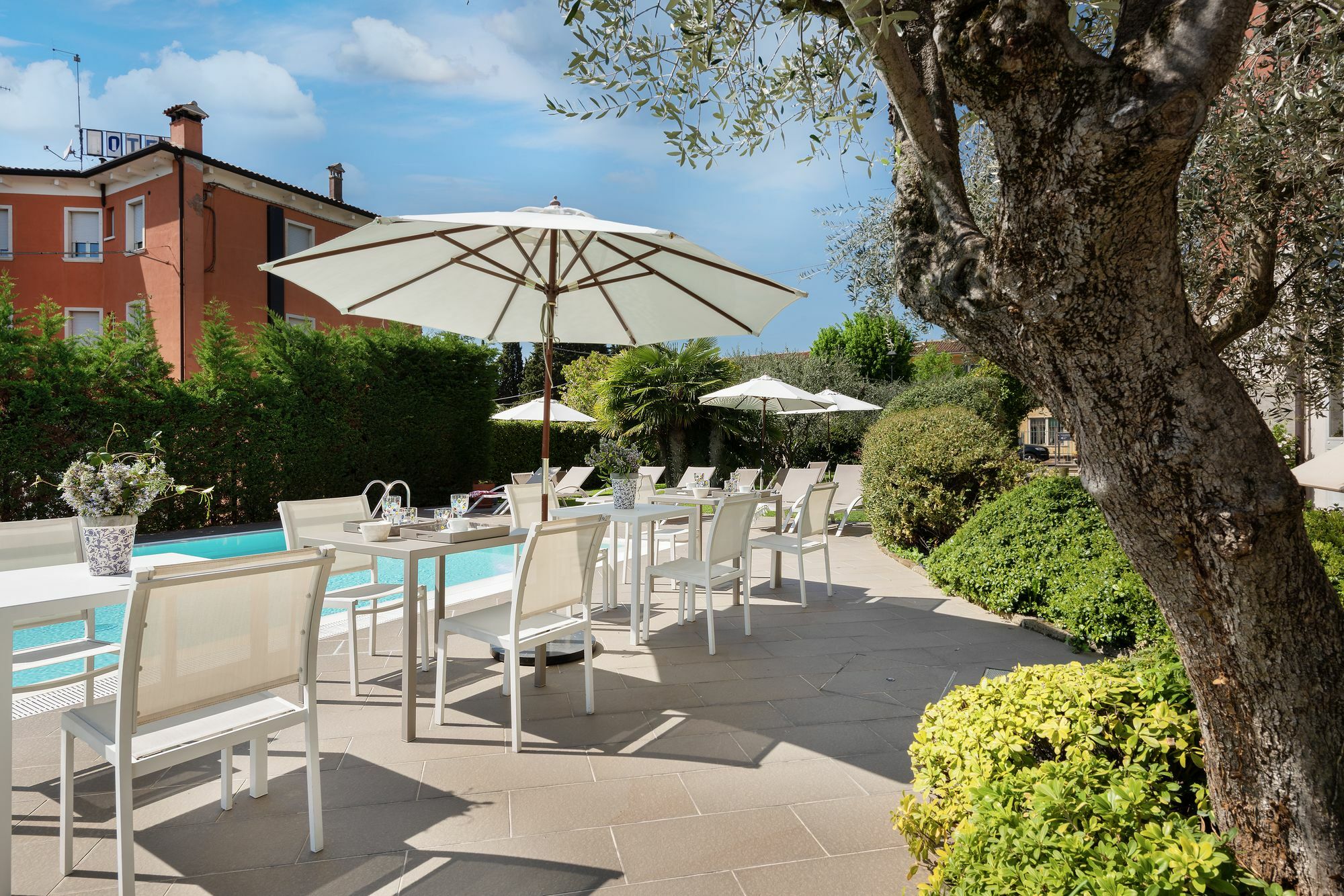 Vialeromadodici Rooms & Apartments Lazise Exterior foto
